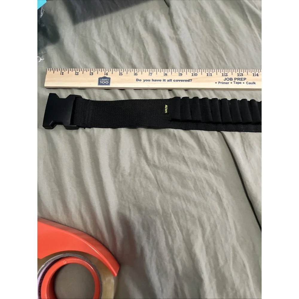 Allen Company 20 Round Belt With 2  Clip Holder Case On Belt, Used